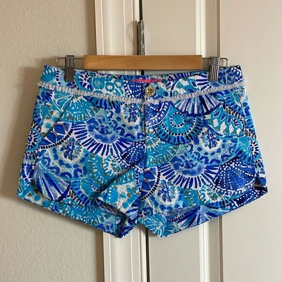 Lilly Pulitzer Adie Shorts - Picture 3 of 4